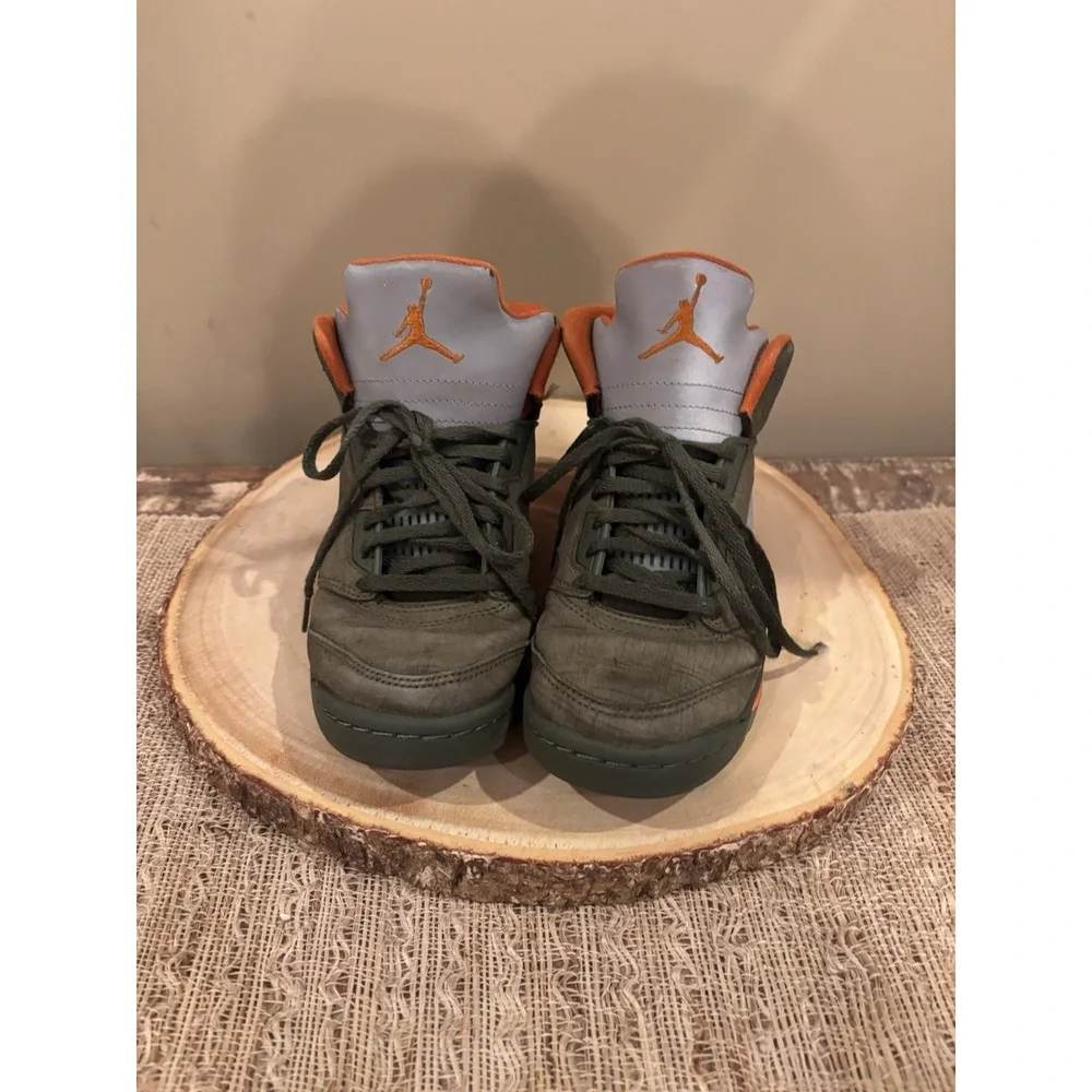 Jordan 5 Retro LS Olive‎ UNDFTD 2006 Sz 2Y
